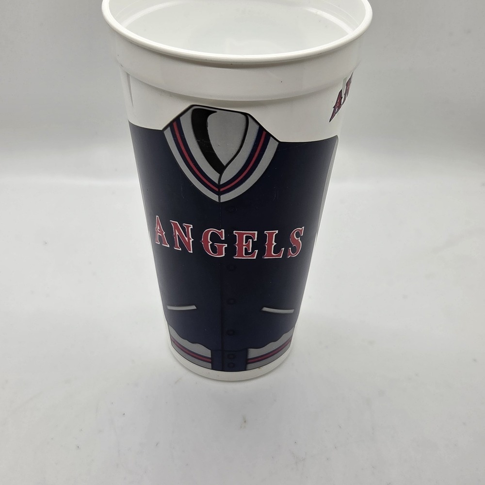 VTG California Angels ICEE Cup Plastic Souvenir MLB Baseball Jacket Graphic